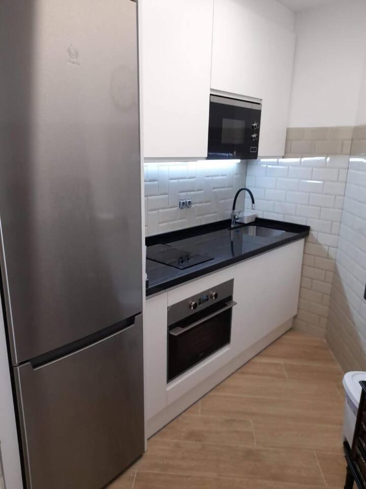 Palm Beach Marbella Apartamento ภายนอก รูปภาพ