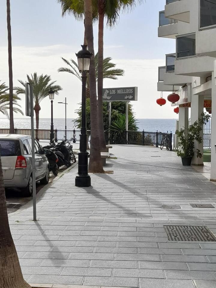 Palm Beach Marbella Apartamento ภายนอก รูปภาพ